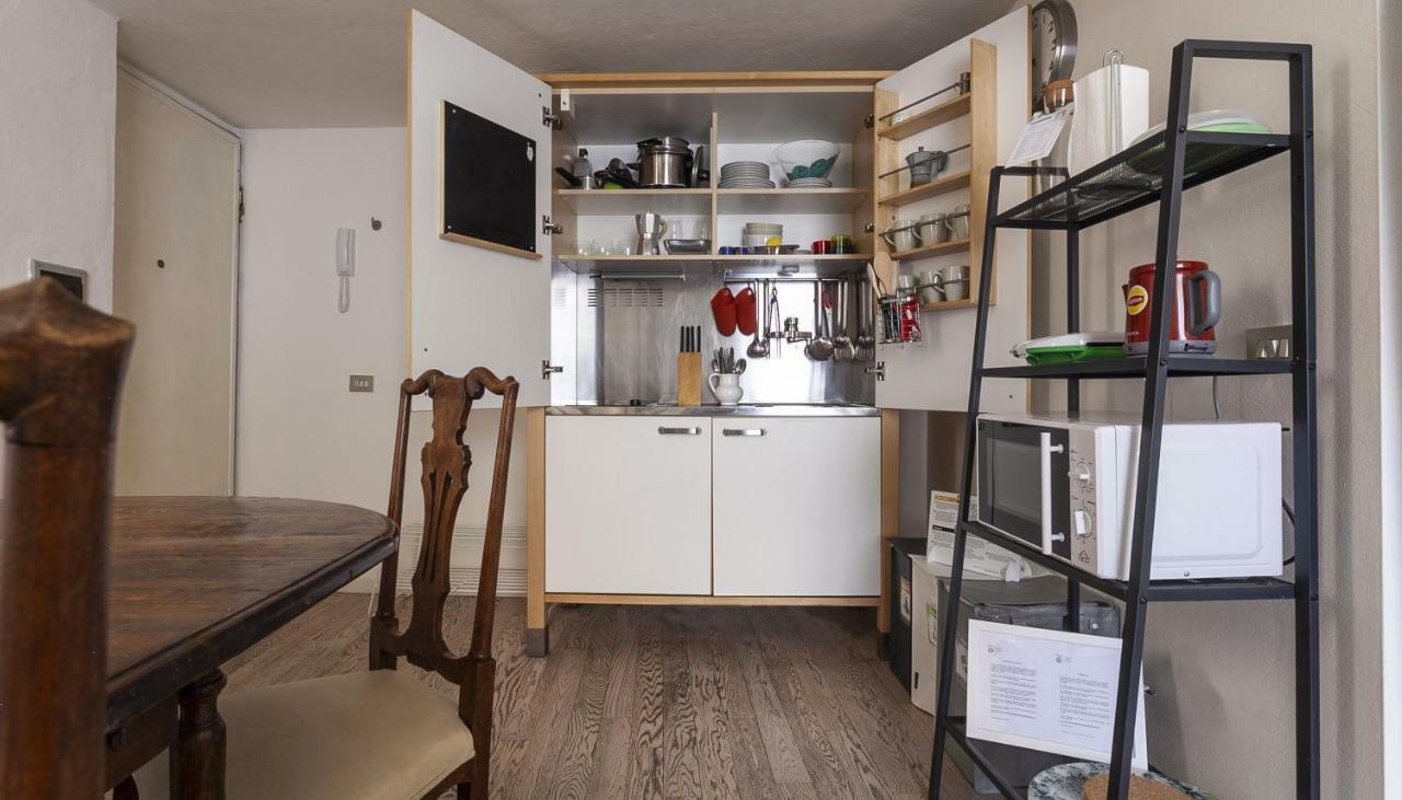 Italianway - Ripa Di Porta Ticinese 17 Apartment มิลาน ภายนอก รูปภาพ
